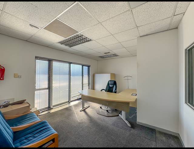 176M² OFFICE FOR SALE IN UMHLANGA RIDGE